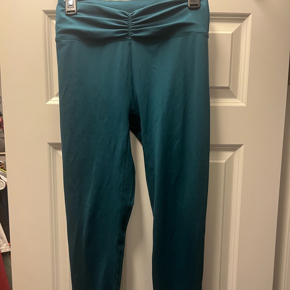 Something Navy x Bandier Ruched Legging Peacock